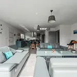 Piscine Entre Et Ocean *